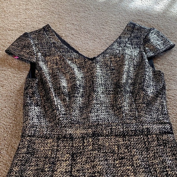 Betsey Johnson Gold & Black Metallic Cocktail Dress Cap Sleeve Back Zip Sz 4 - Picture 1 of 10